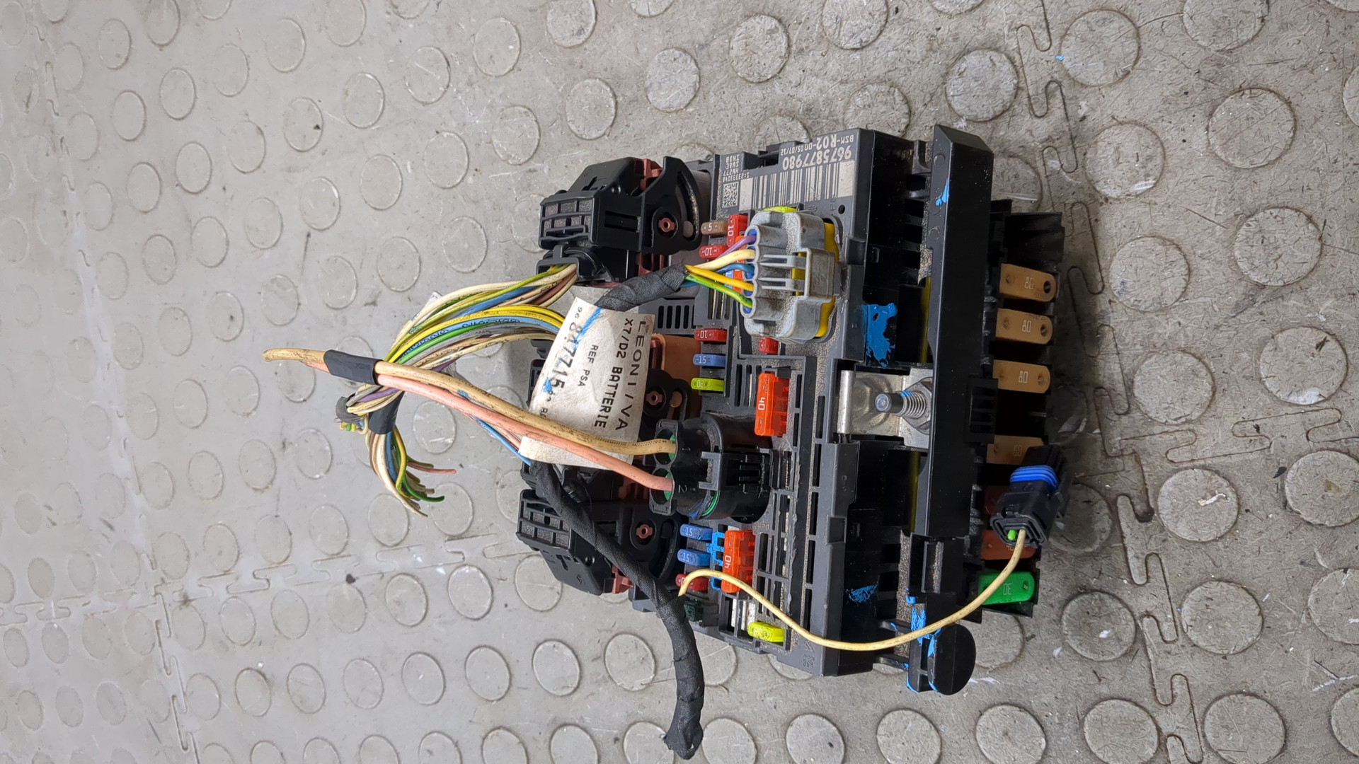 Блок предохранителей