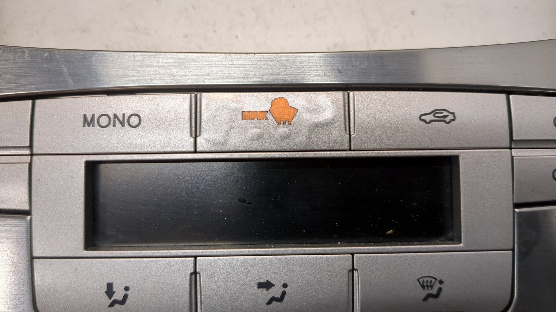 Переключатель отопителя