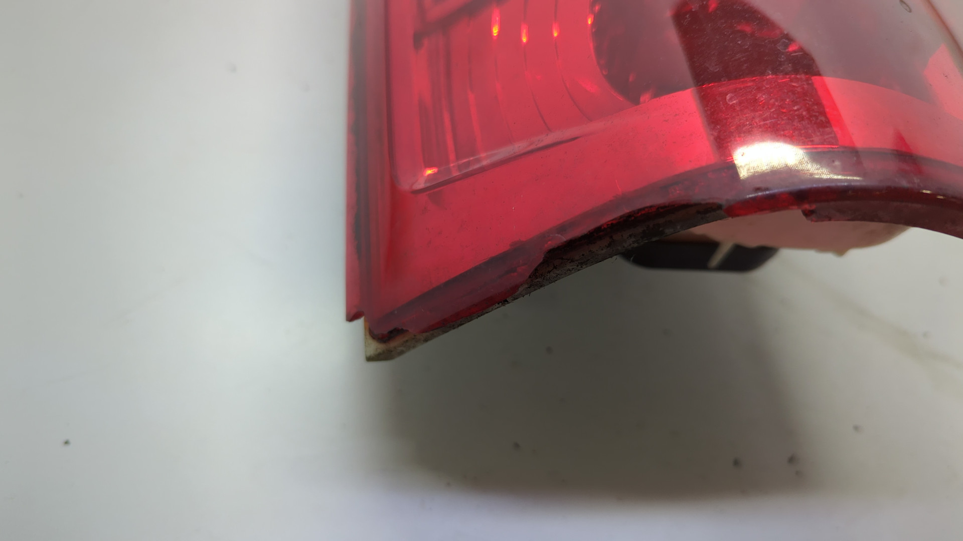 Фонарь задний левый