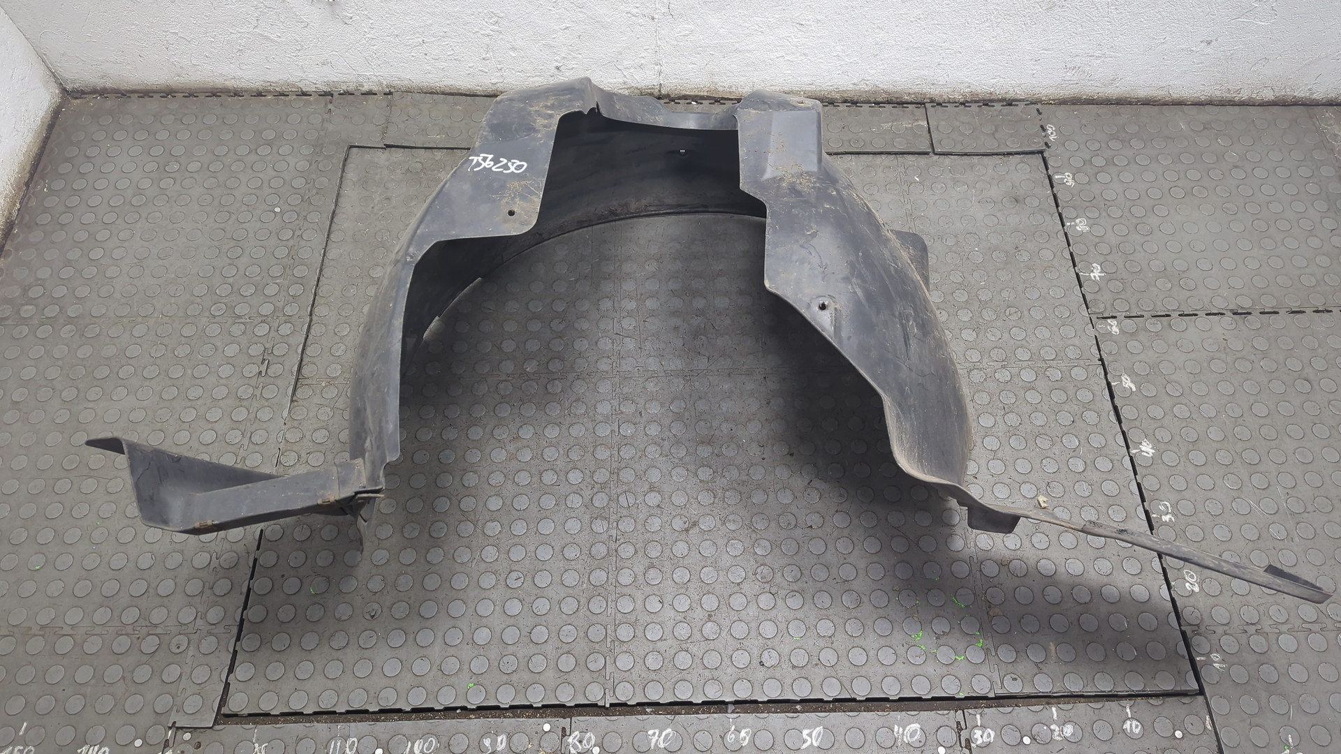 Локер передний правый