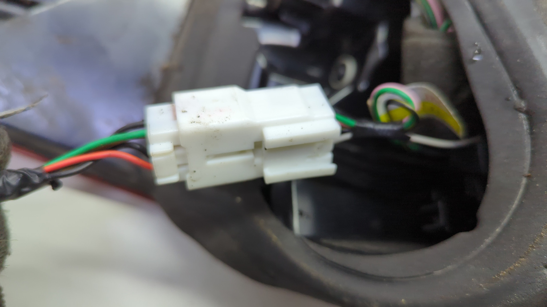 Фонарь задний правый