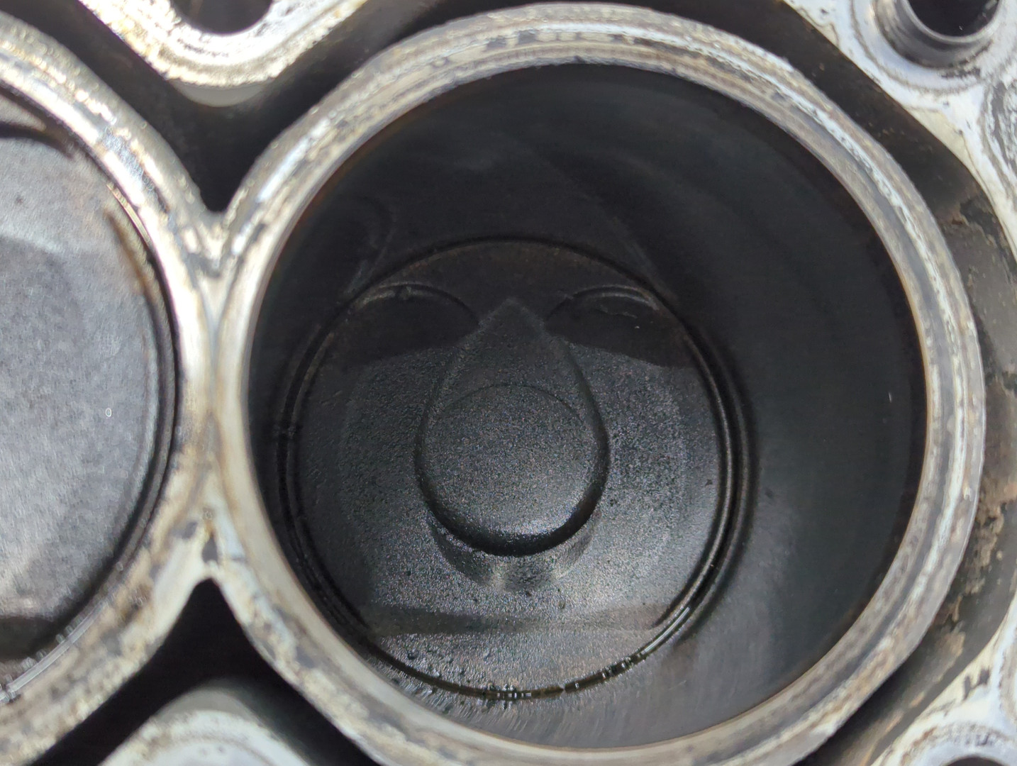 Блок двигателя