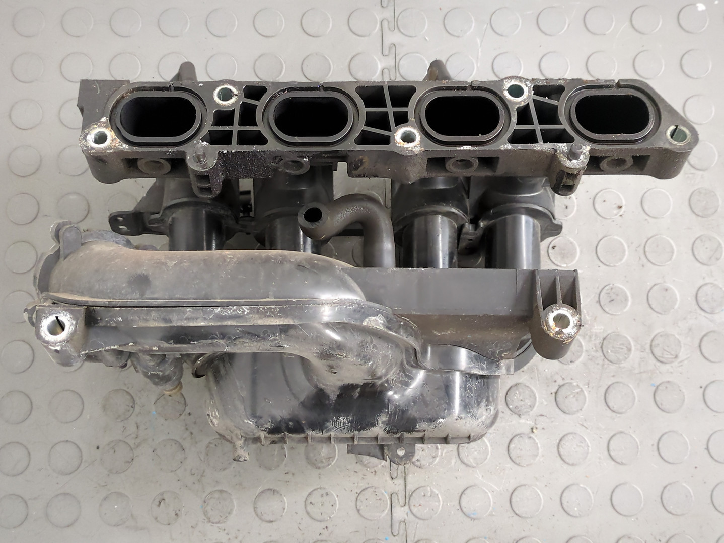 Коллектор впускной