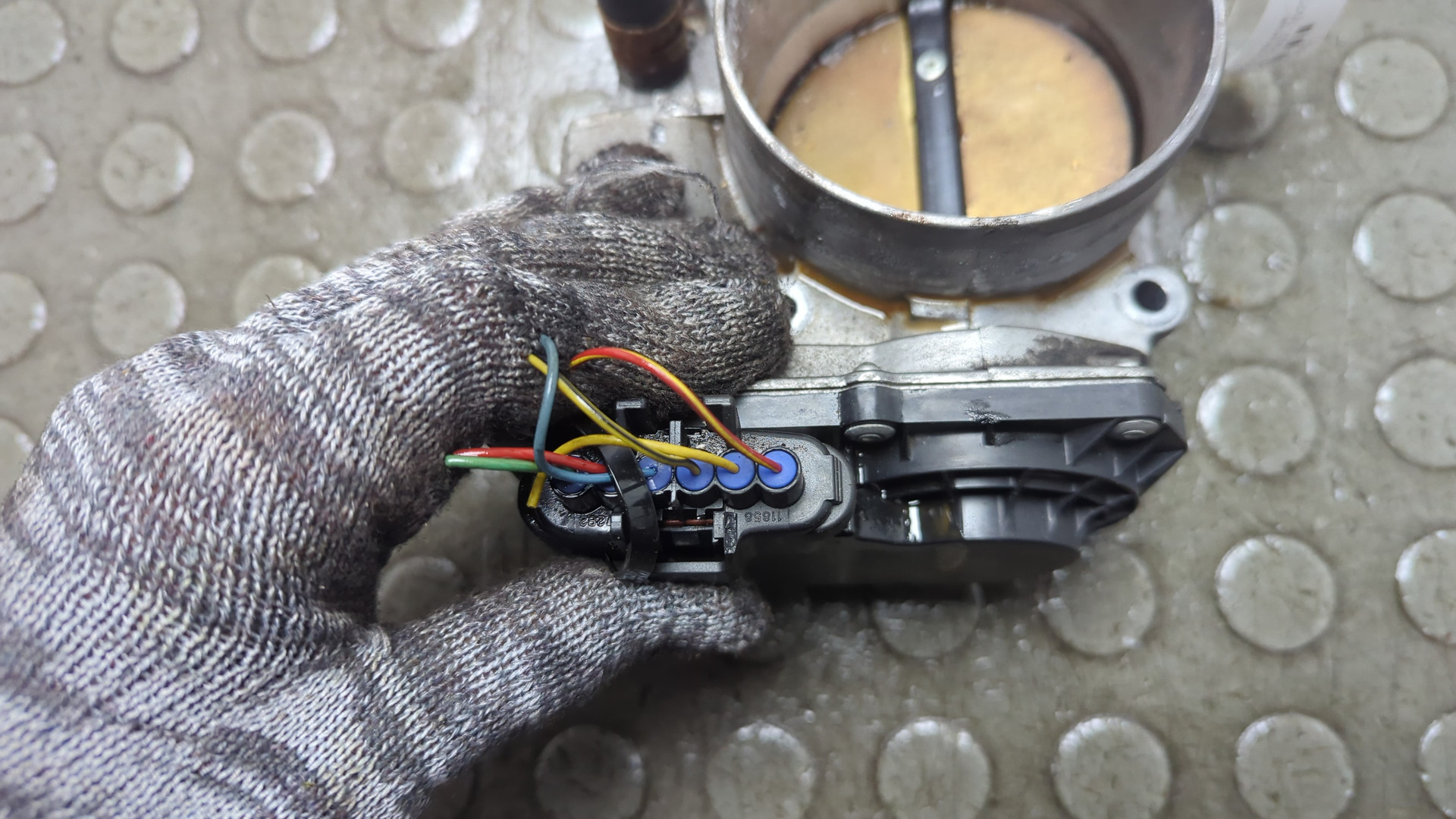 Заслонка дроссельная электрическая