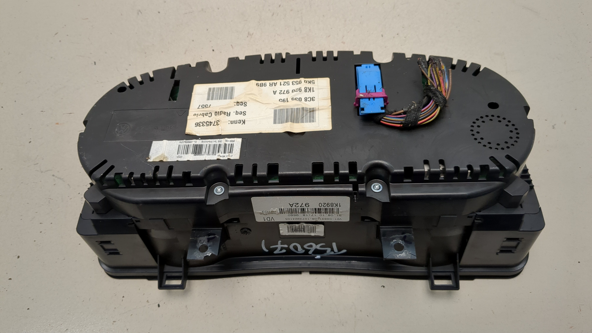 Панель приборов