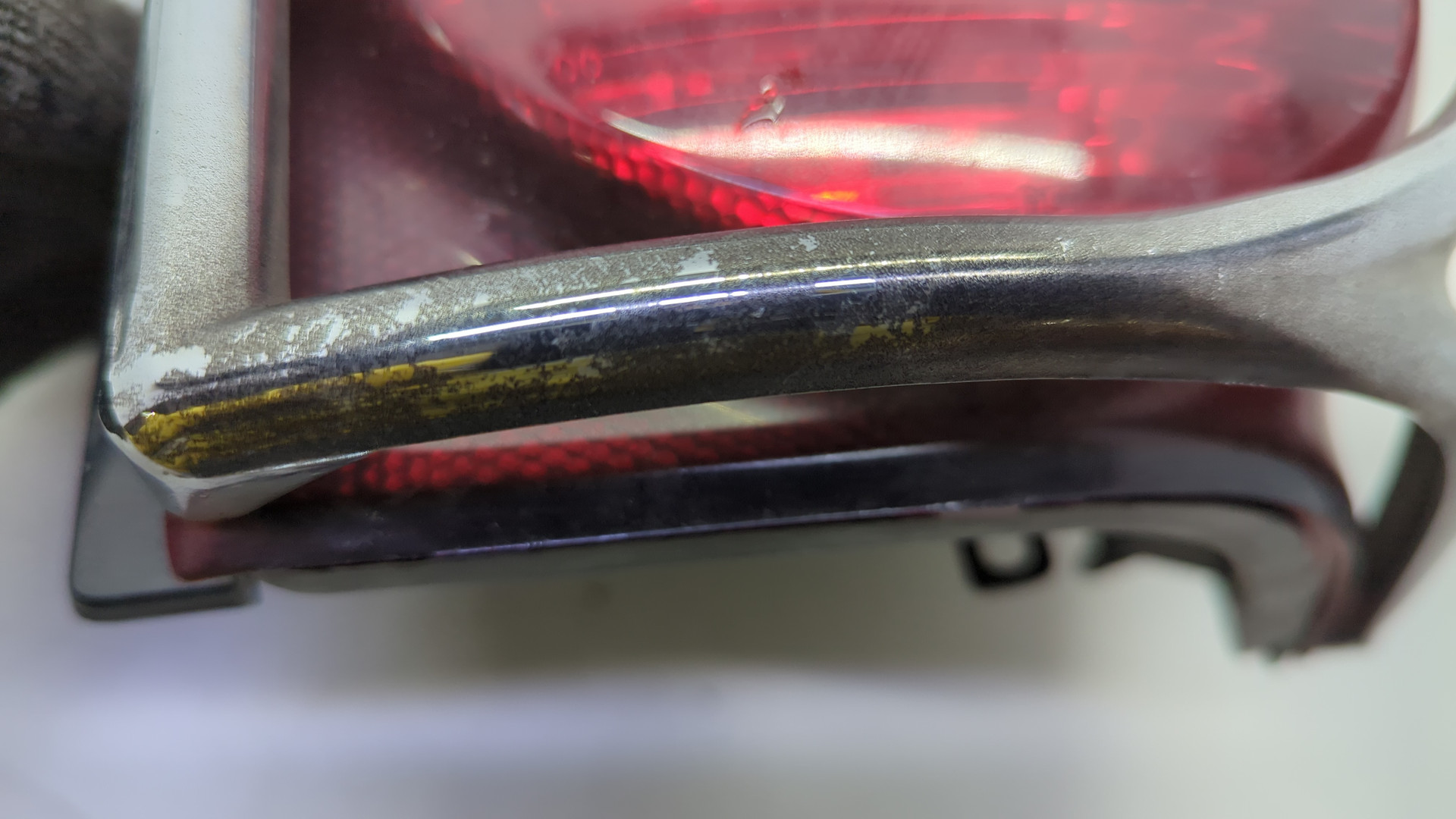 Фонарь задний правый