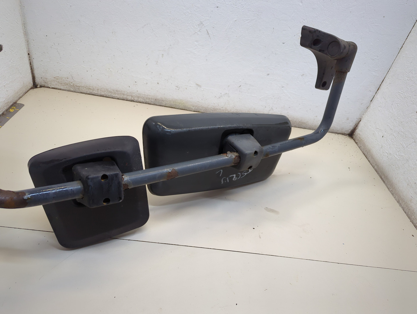 Зеркало левое электрическое