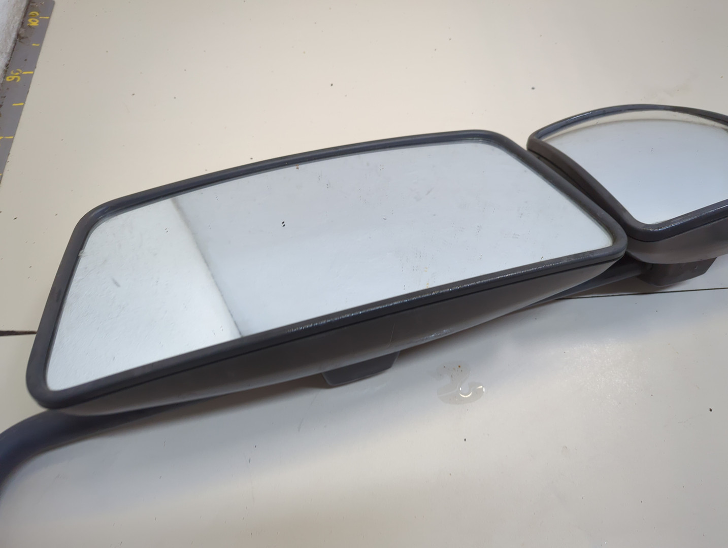 Зеркало правое электрическое