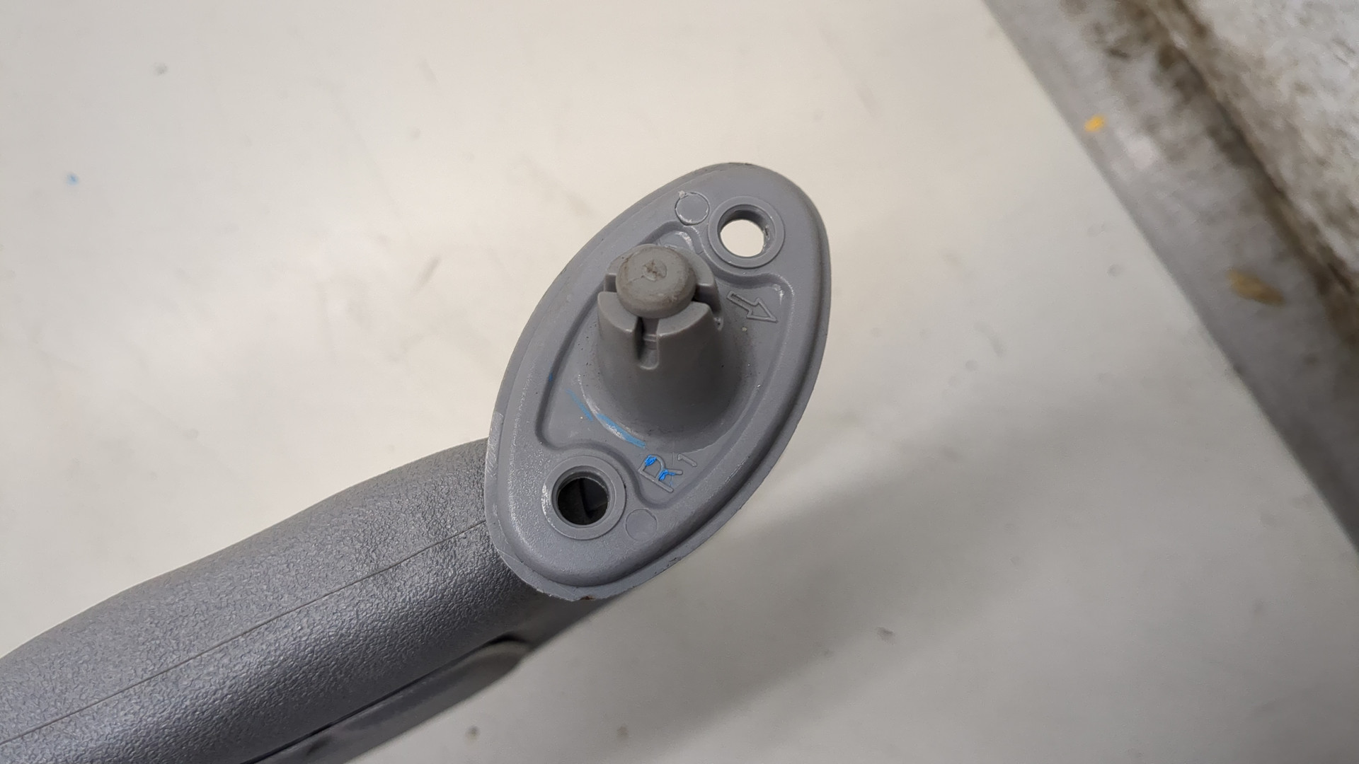 Козырек солнцезащитный