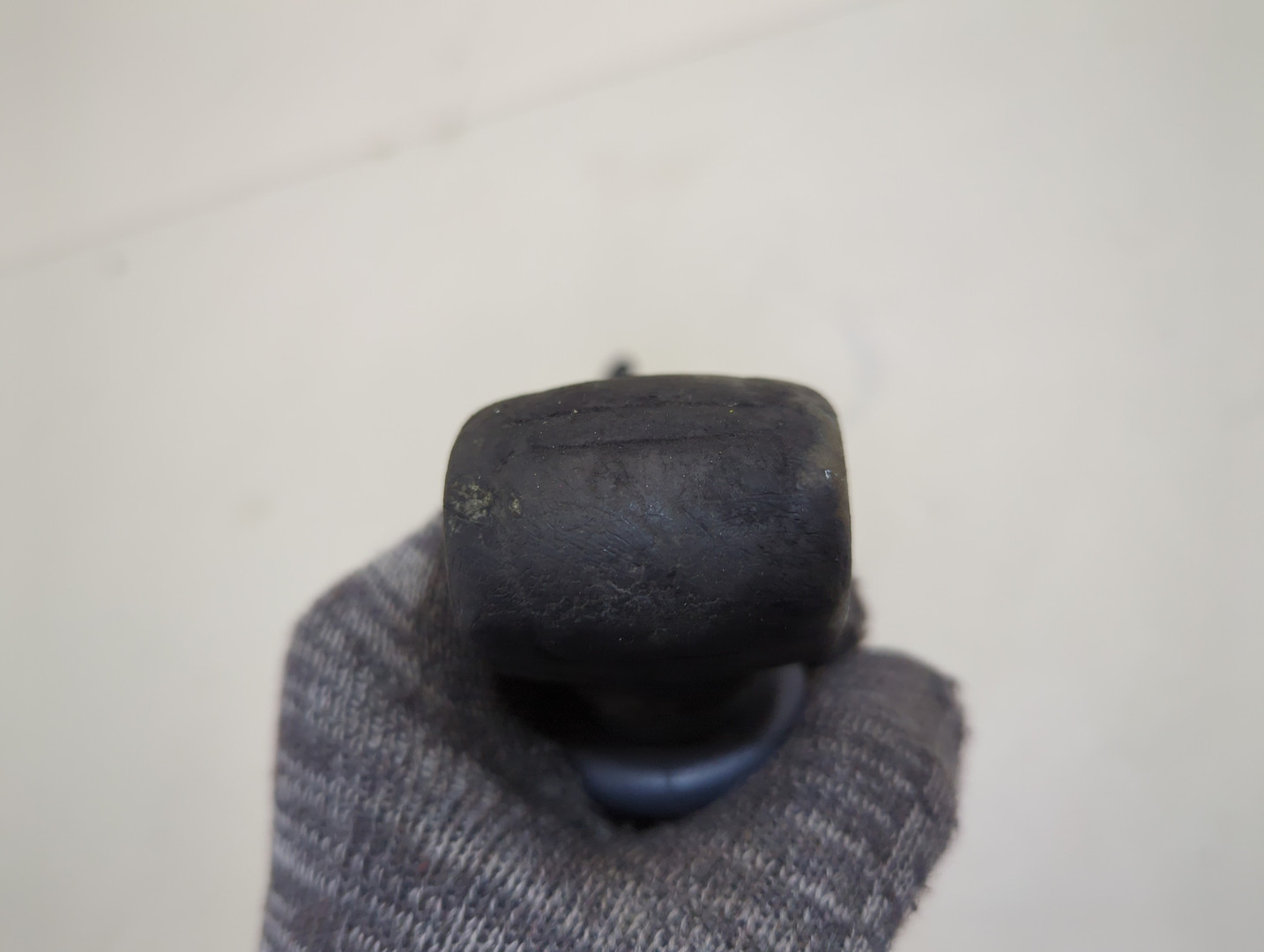 Кран ручного тормоза