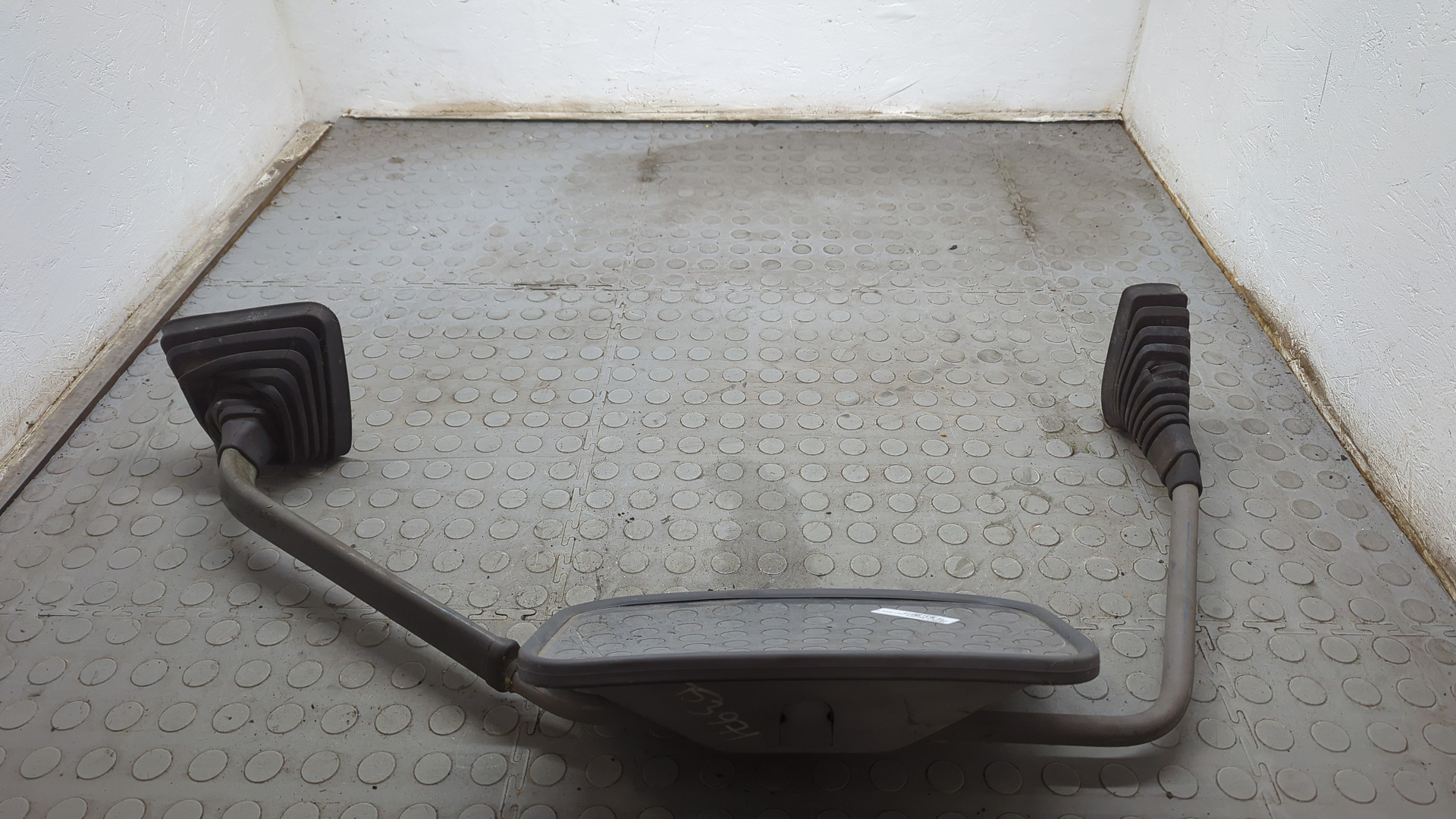 Зеркало правое электрическое