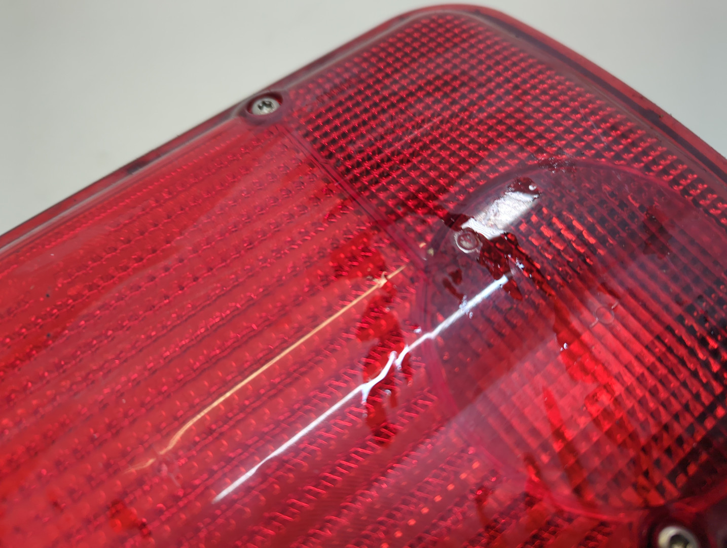 Фонарь задний левый