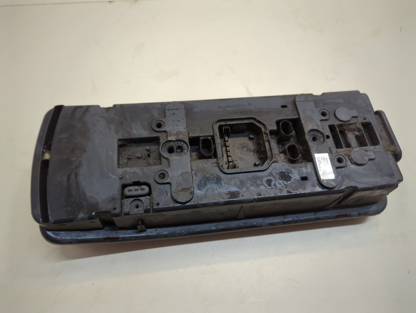 Фонарь задний левый