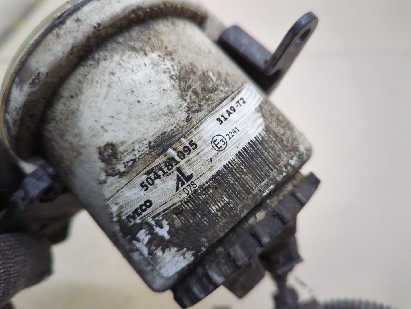 Фара противотуманная правая