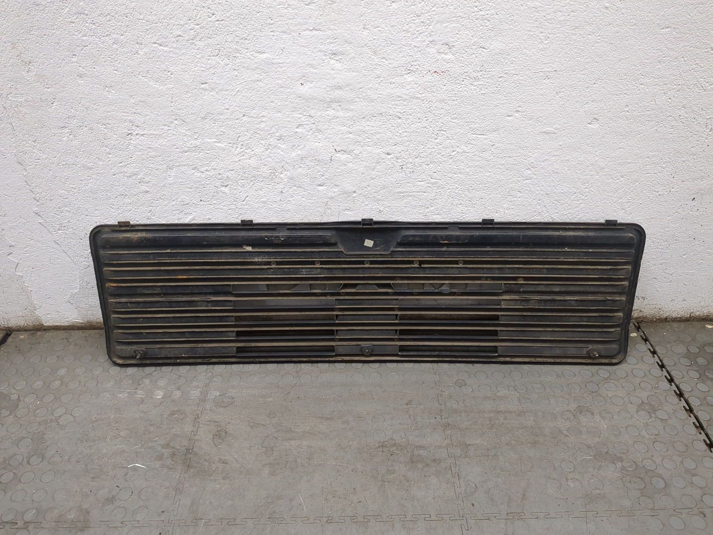 Решетка радиатора