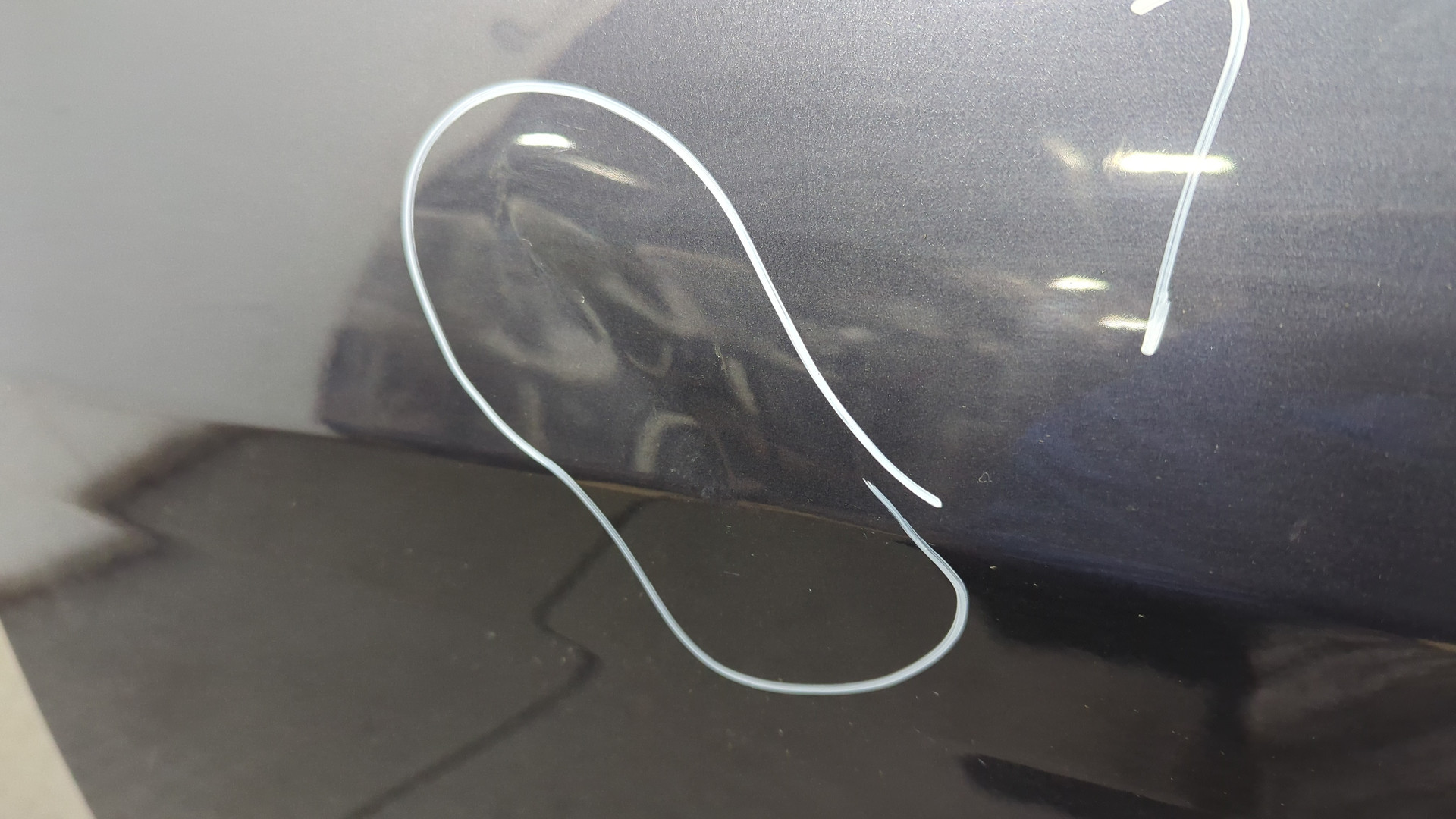 Дверь передняя левая