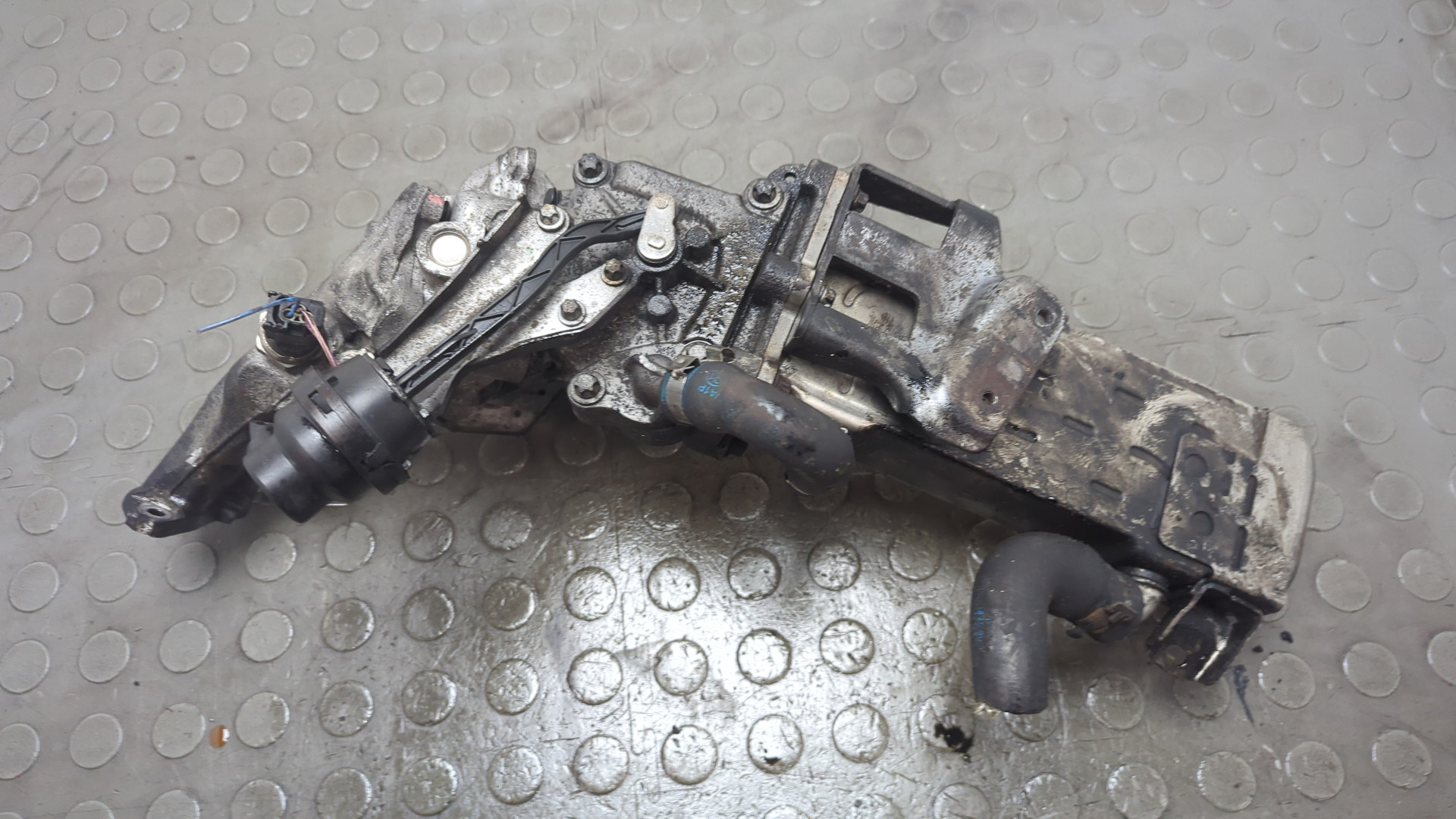 Клапан рециркуляции выхлопных газов (EGR)