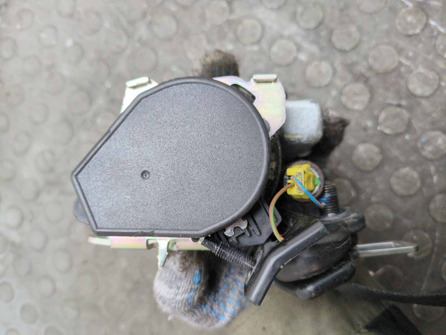 Ремень безопасности