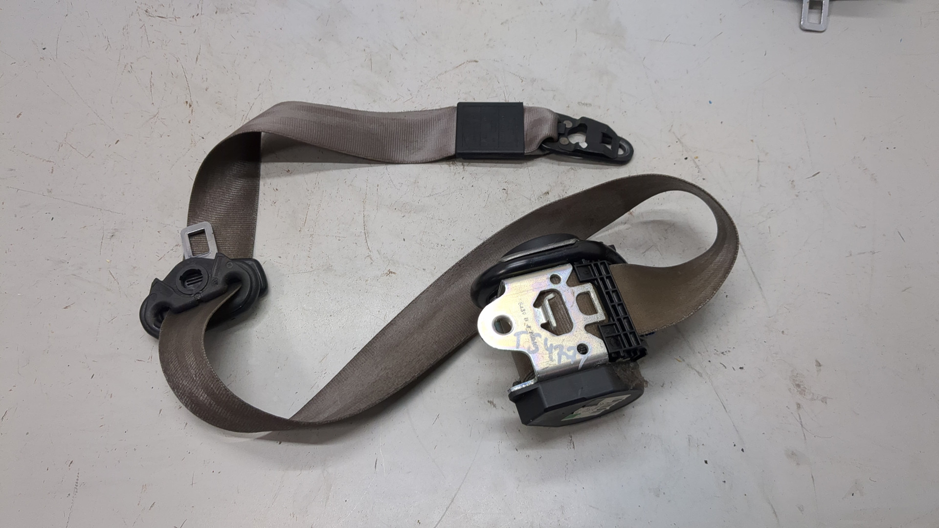 Ремень безопасности