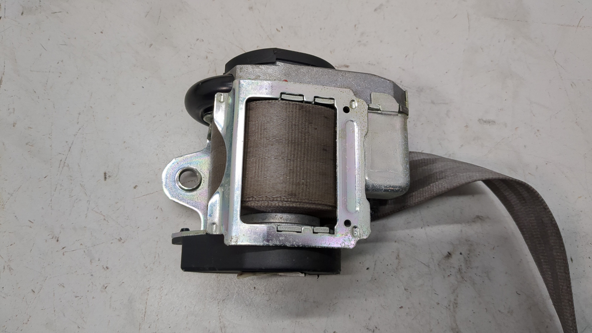 Ремень безопасности