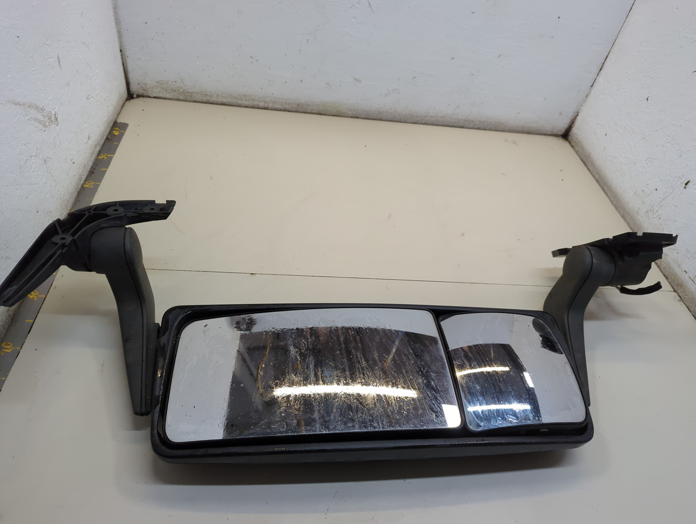 Зеркало левое электрическое