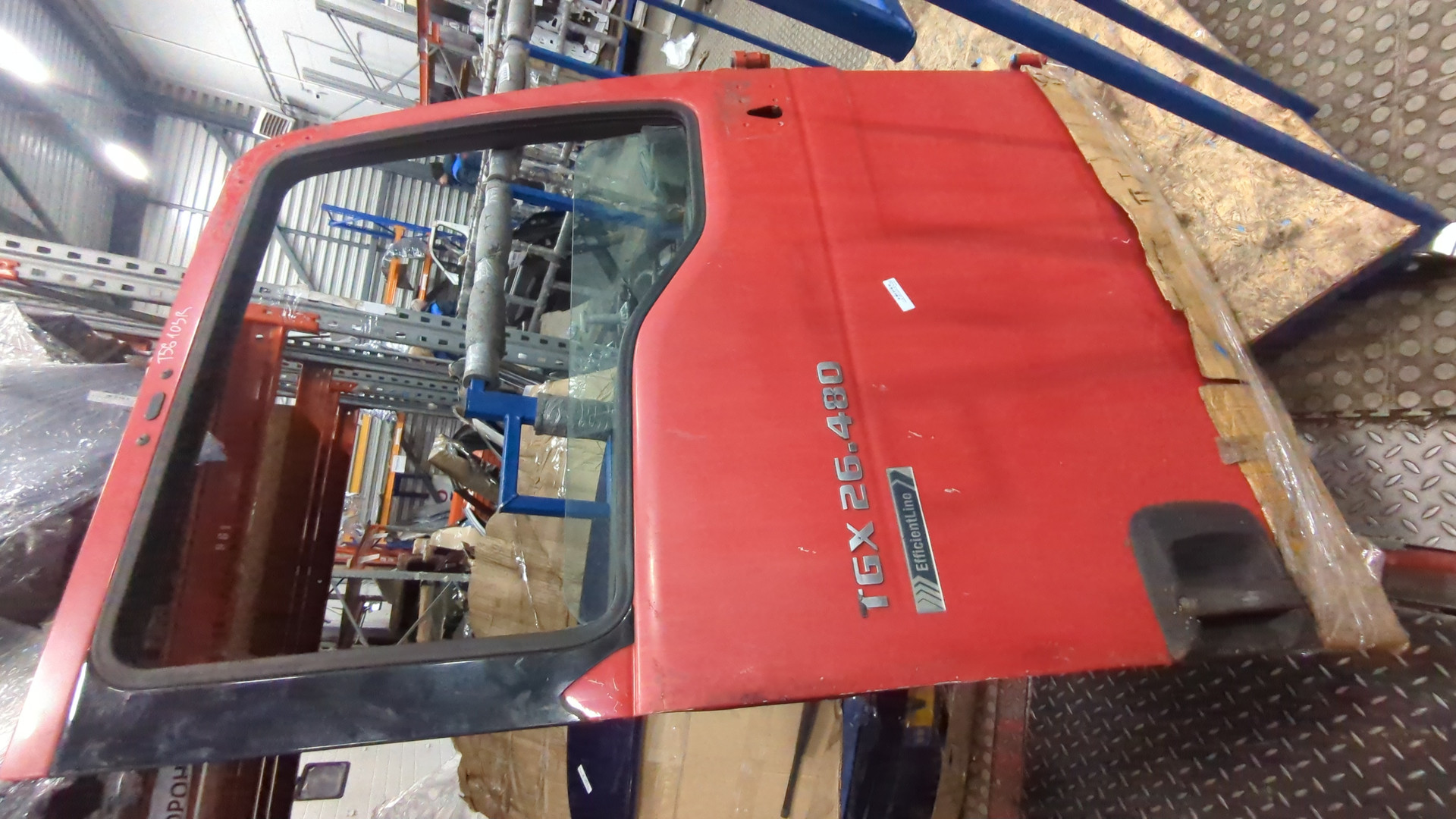 Дверь передняя правая