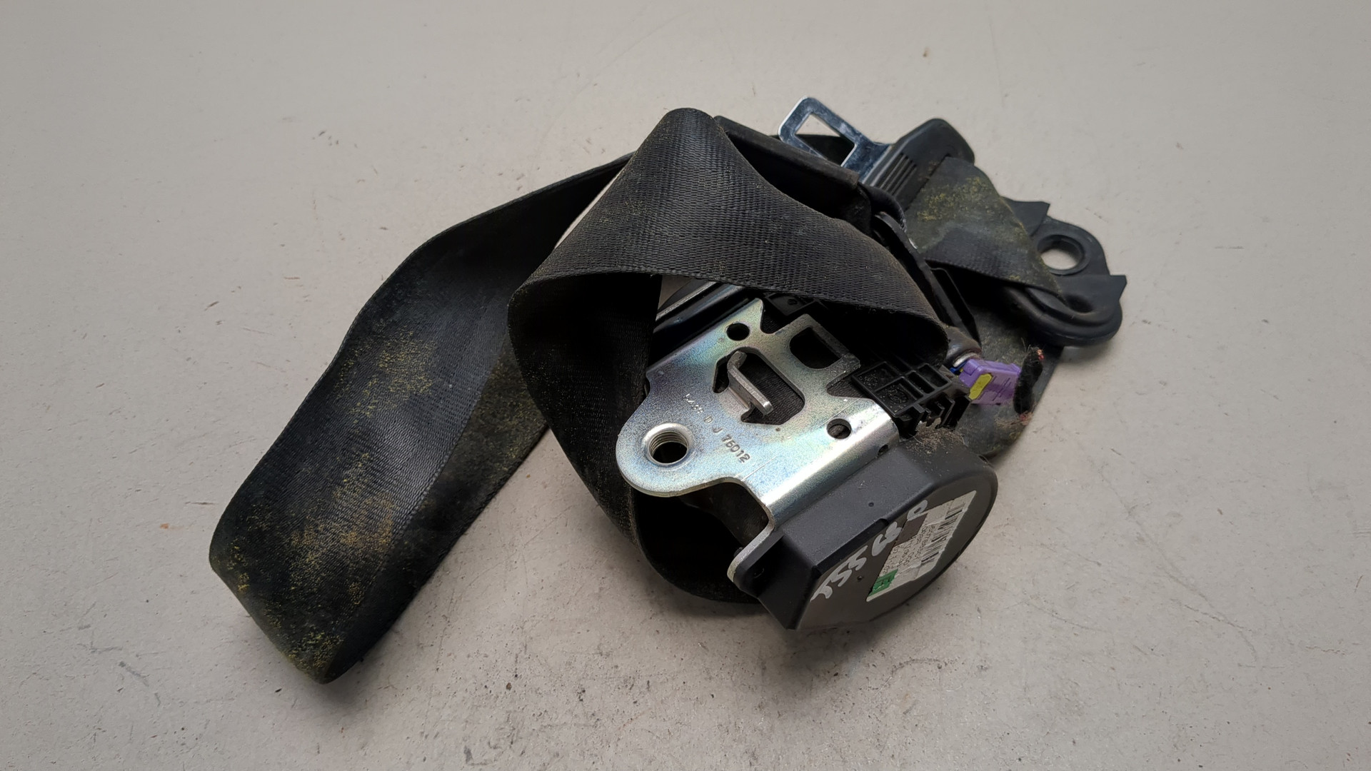 Ремень безопасности