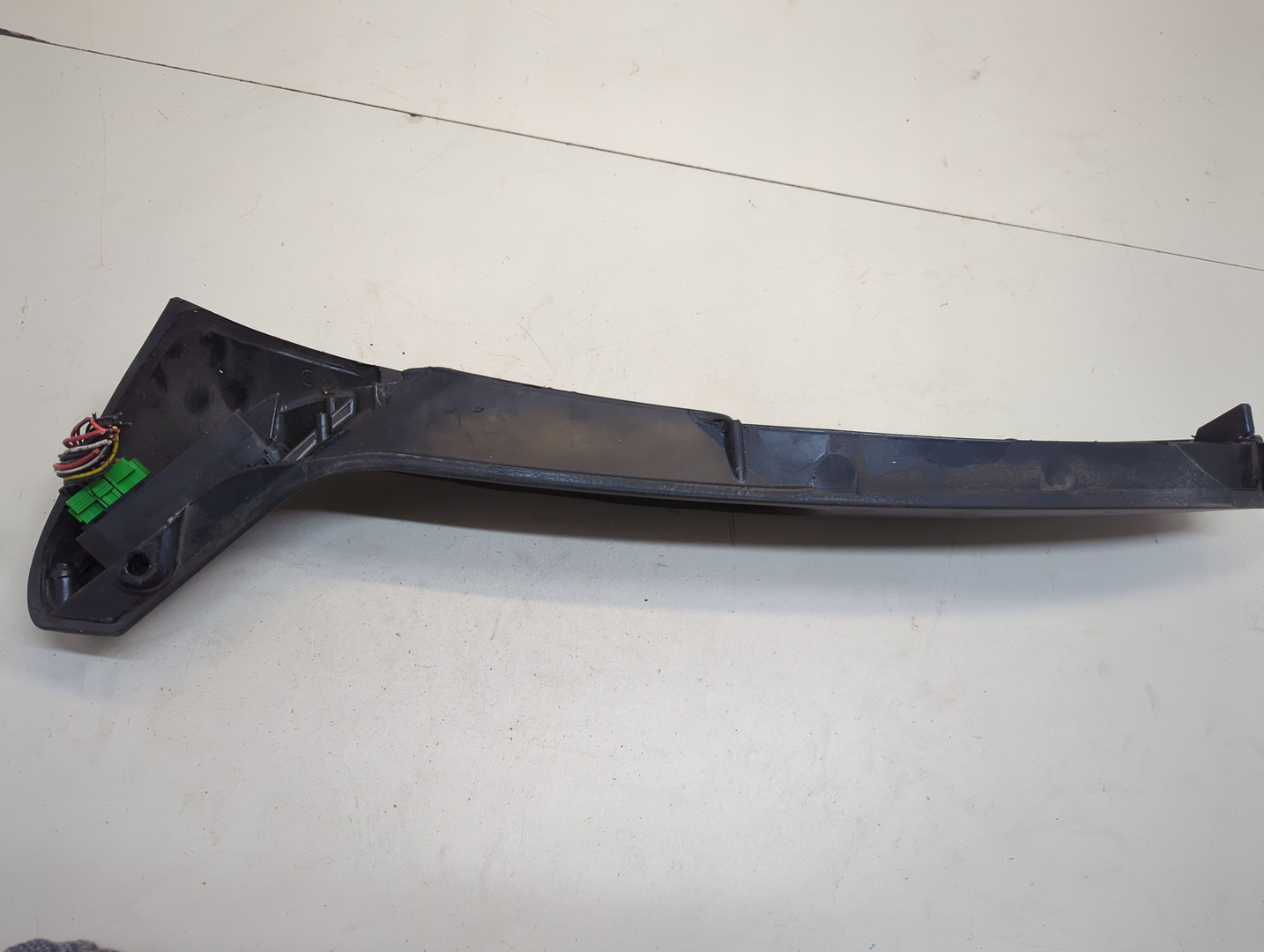 Кнопка стеклоподъемника