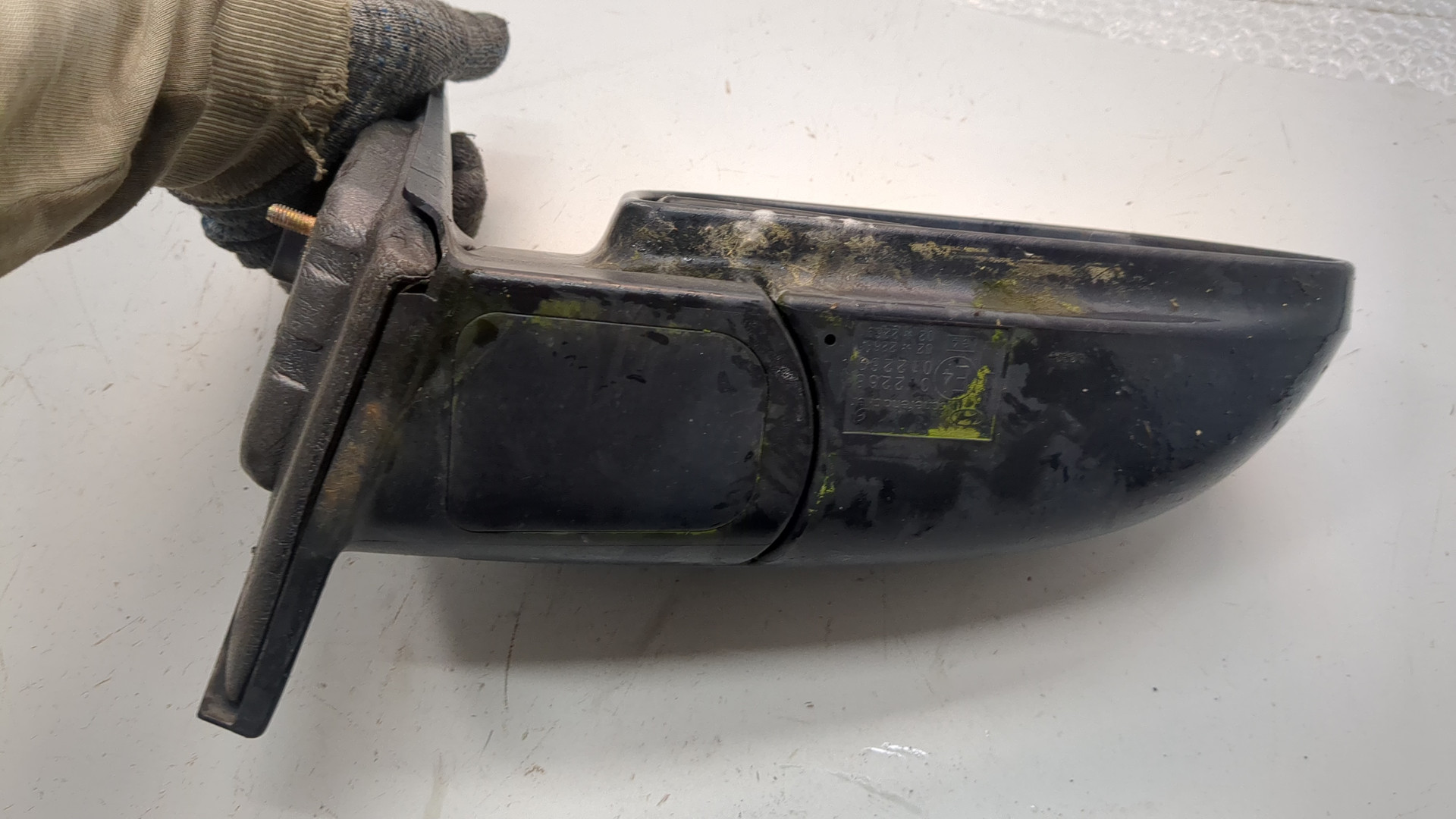 Зеркало правое электрическое