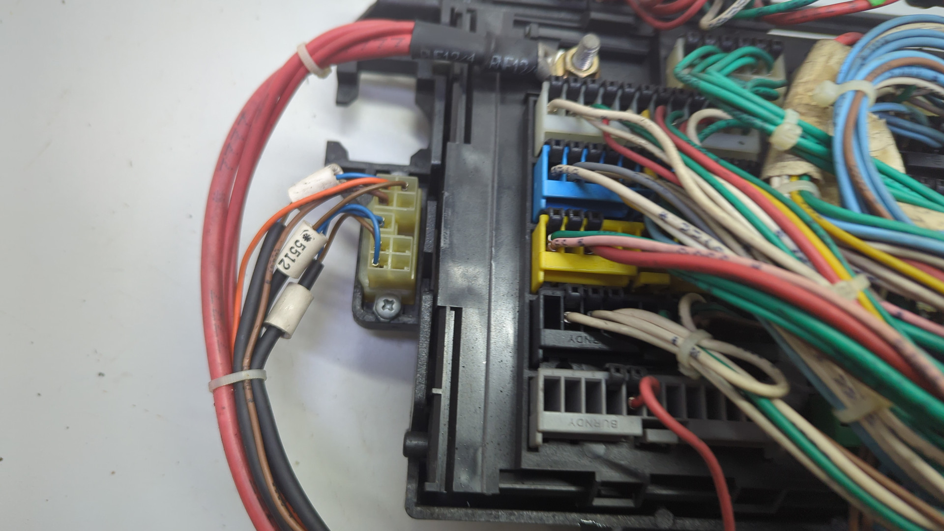 Блок предохранителей