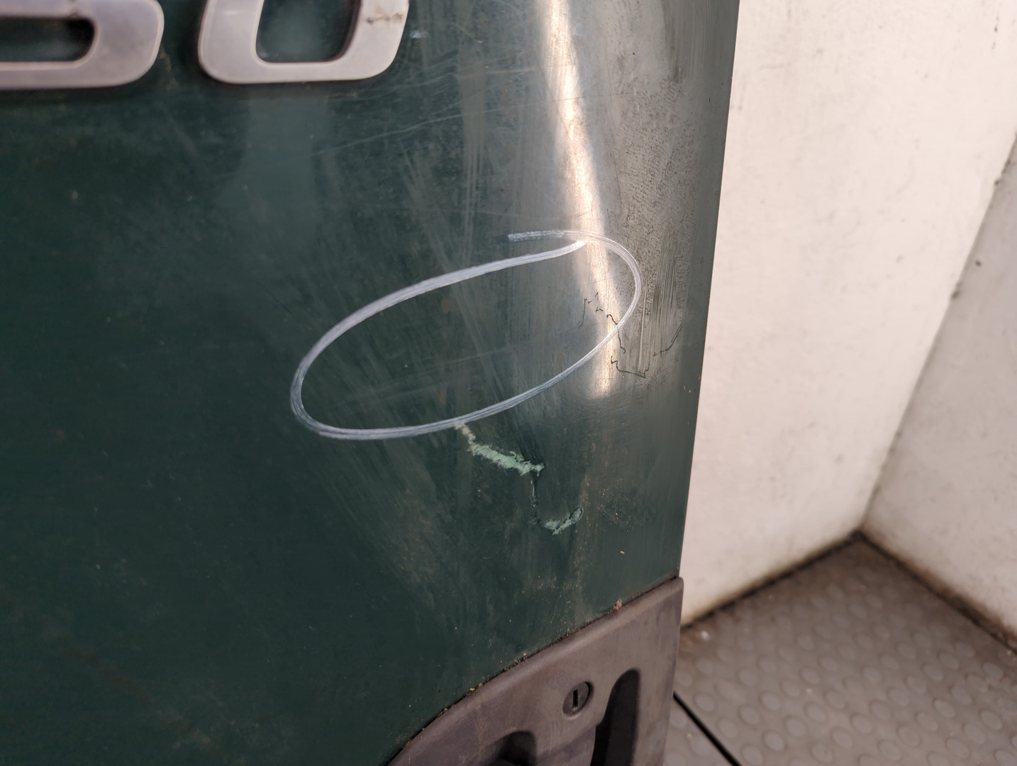 Дверь передняя левая