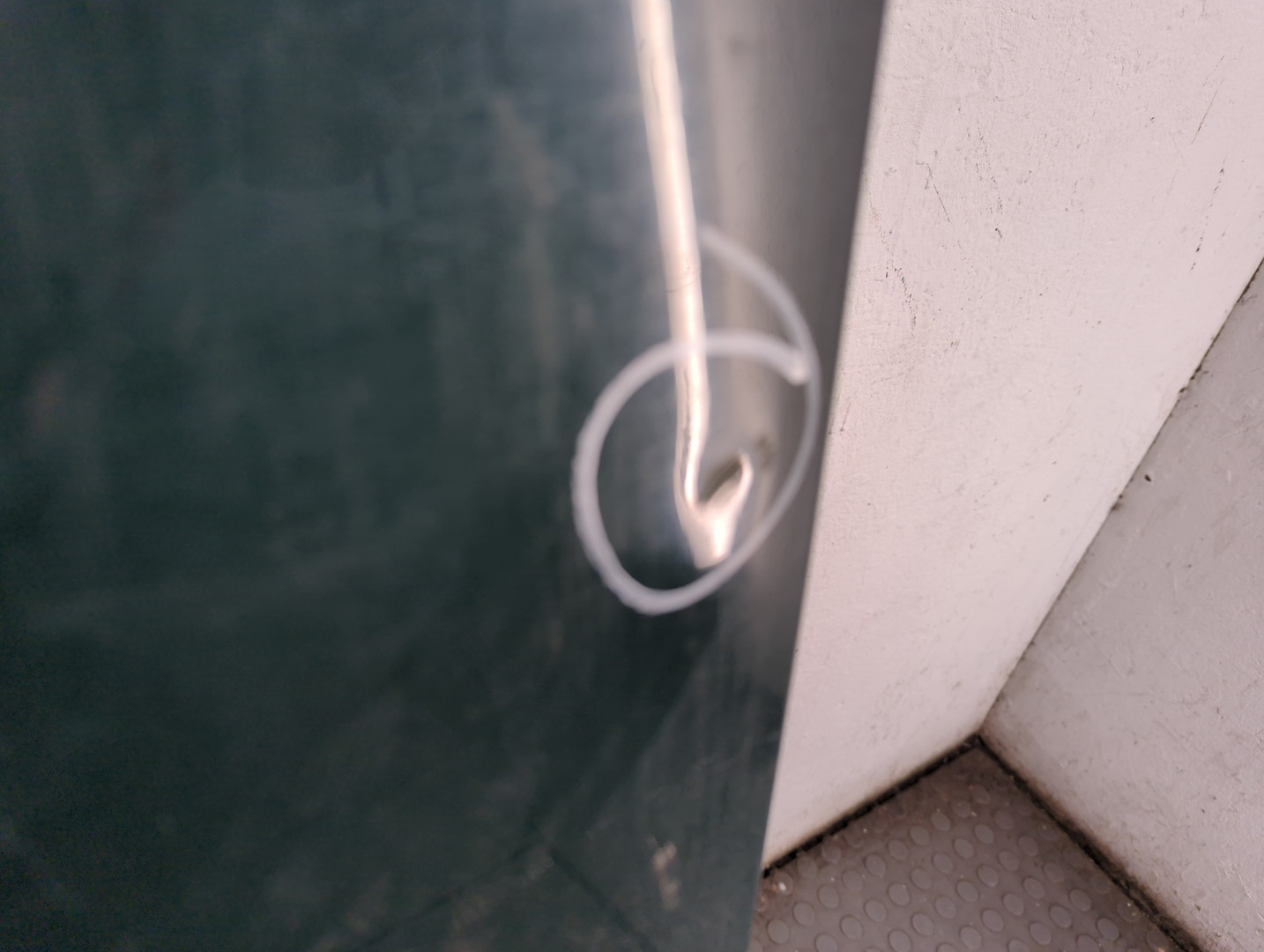 Дверь передняя левая