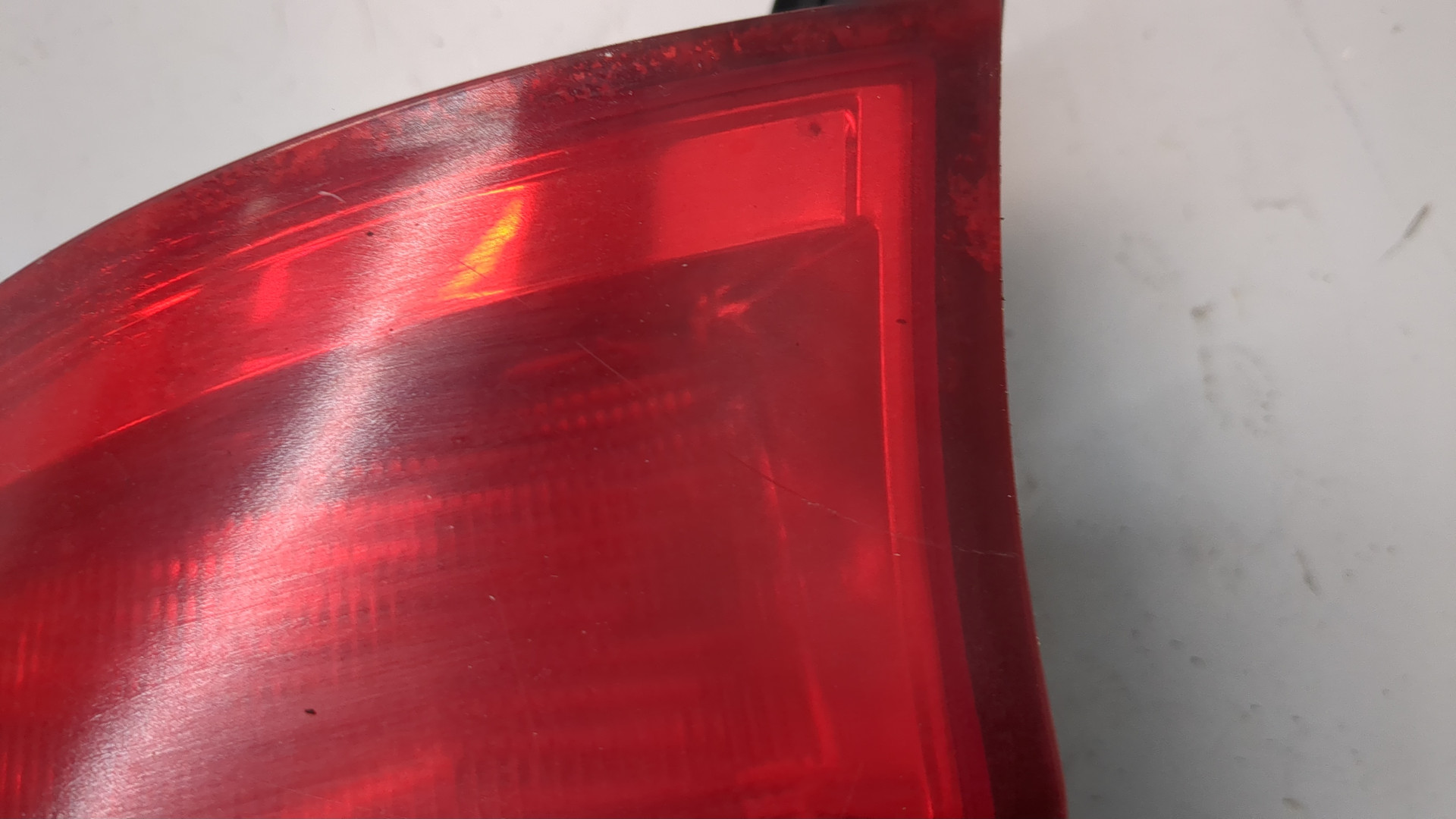 Фонарь задний левый