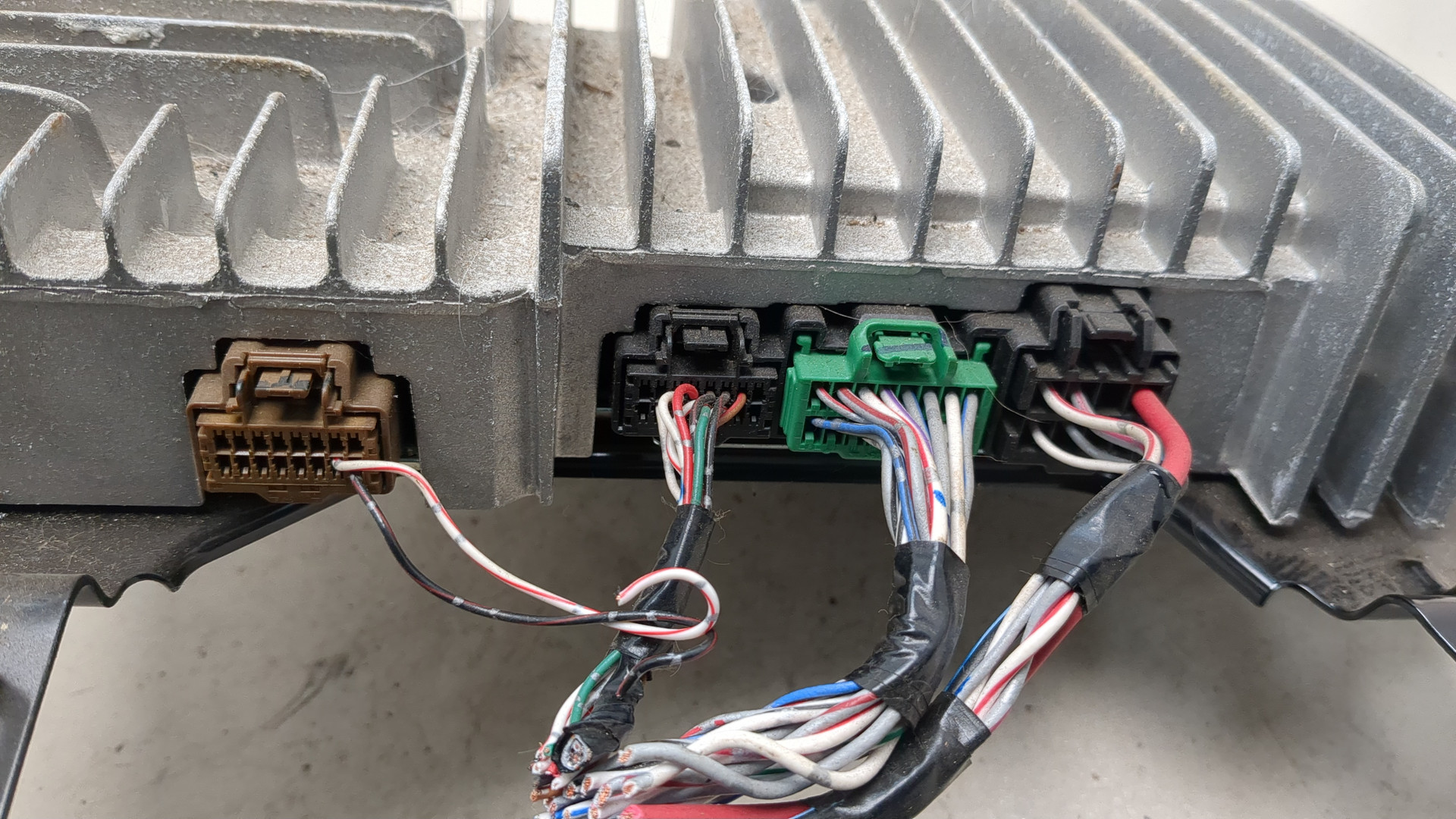 Усилитель акустической системы