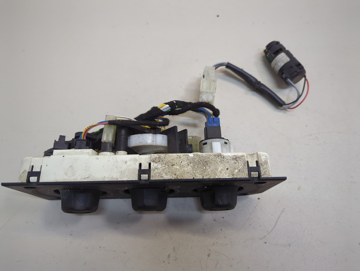 Переключатель отопителя