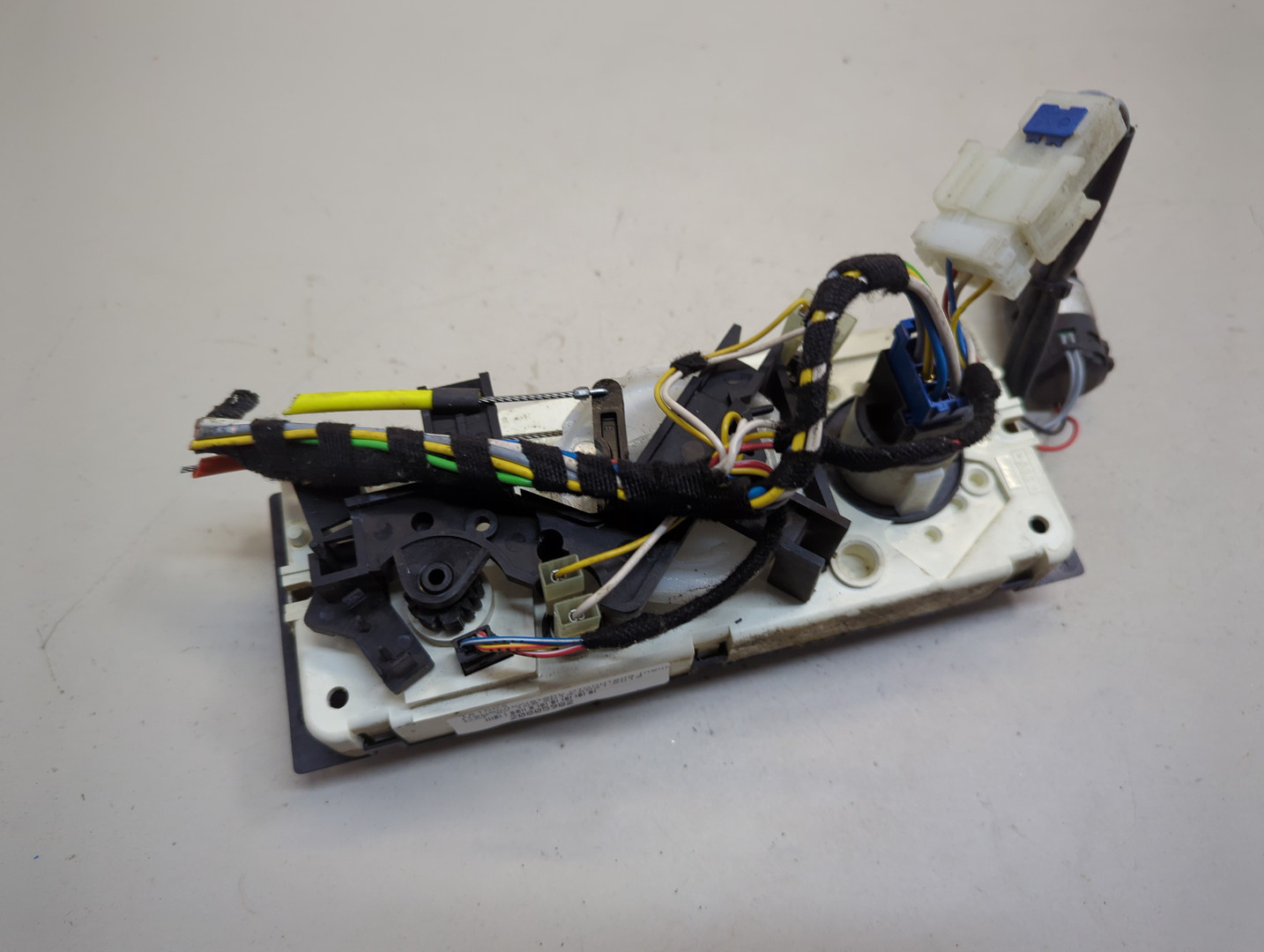 Переключатель отопителя