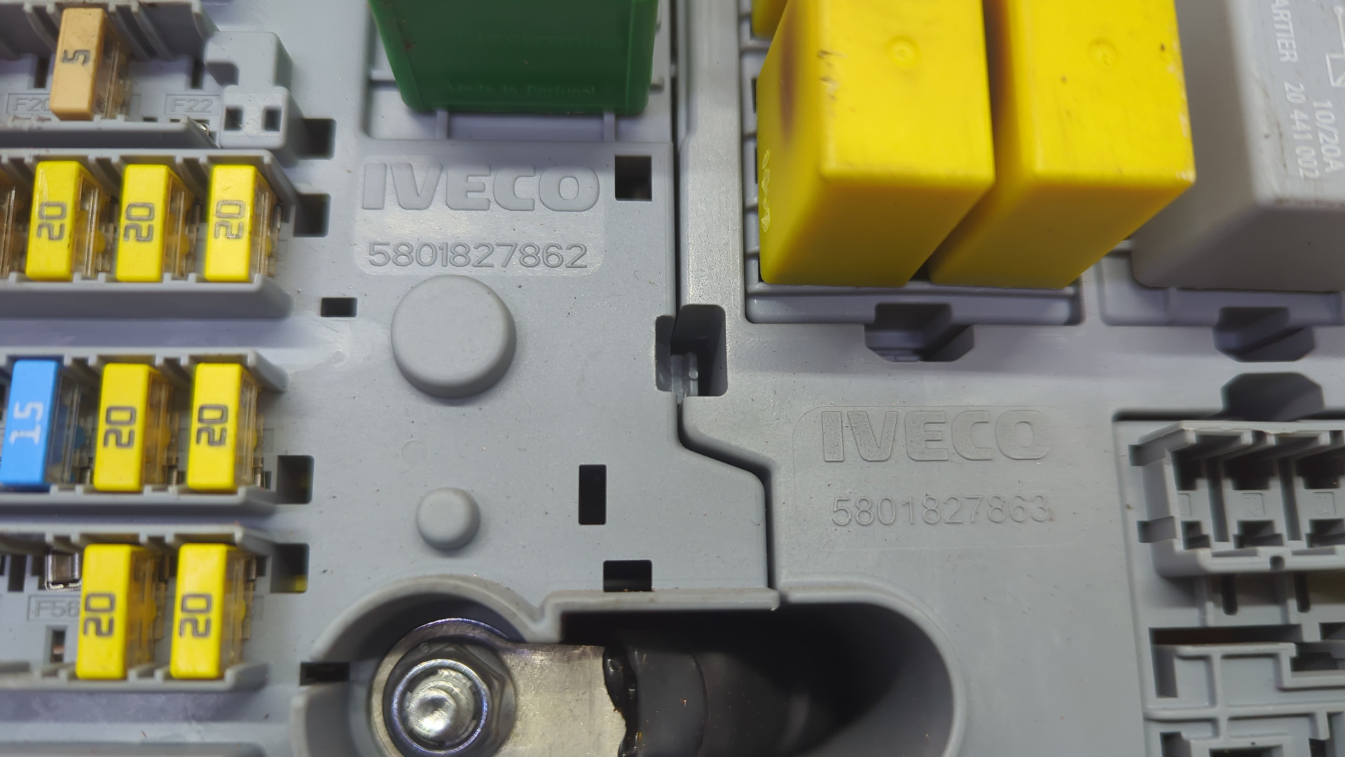 Блок предохранителей