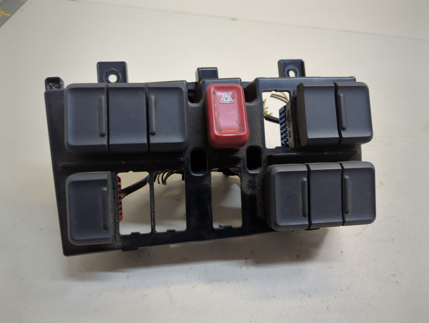 Кнопка аварийной остановки