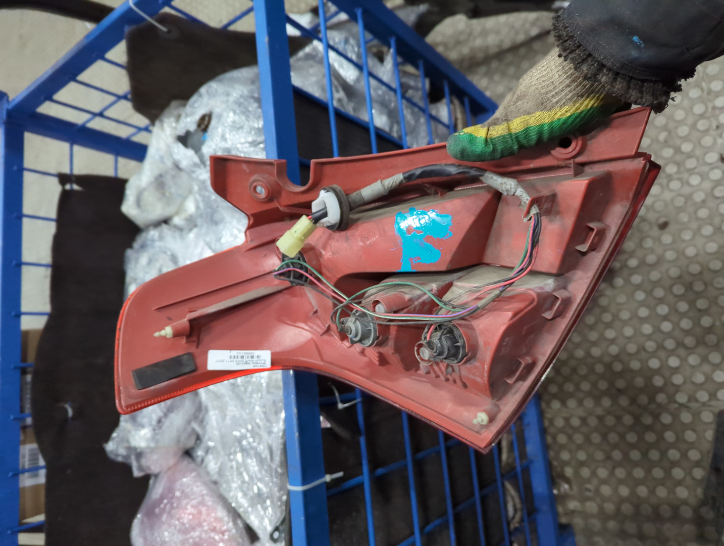 Фонарь задний правый