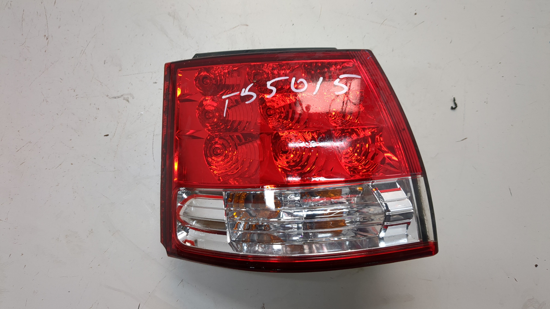 Фонарь задний левый