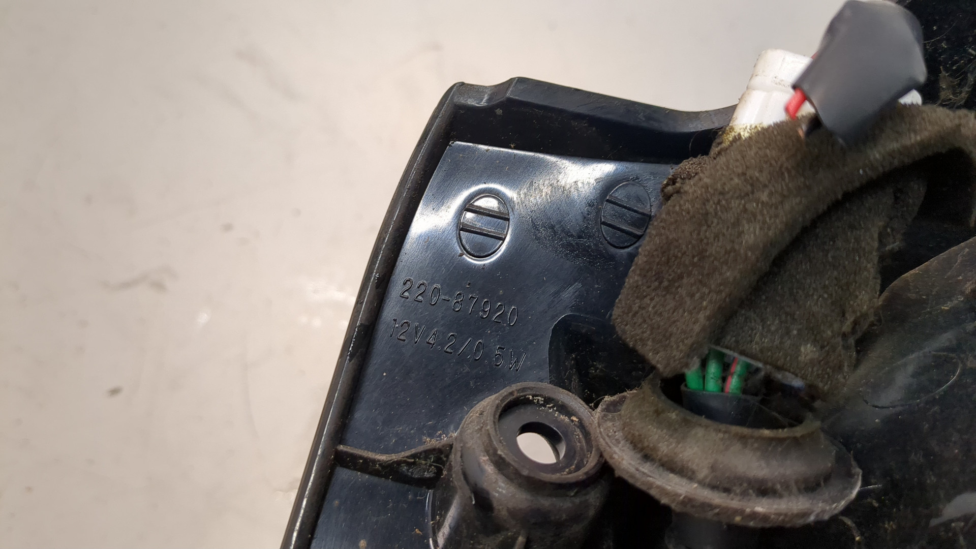 Фонарь задний левый