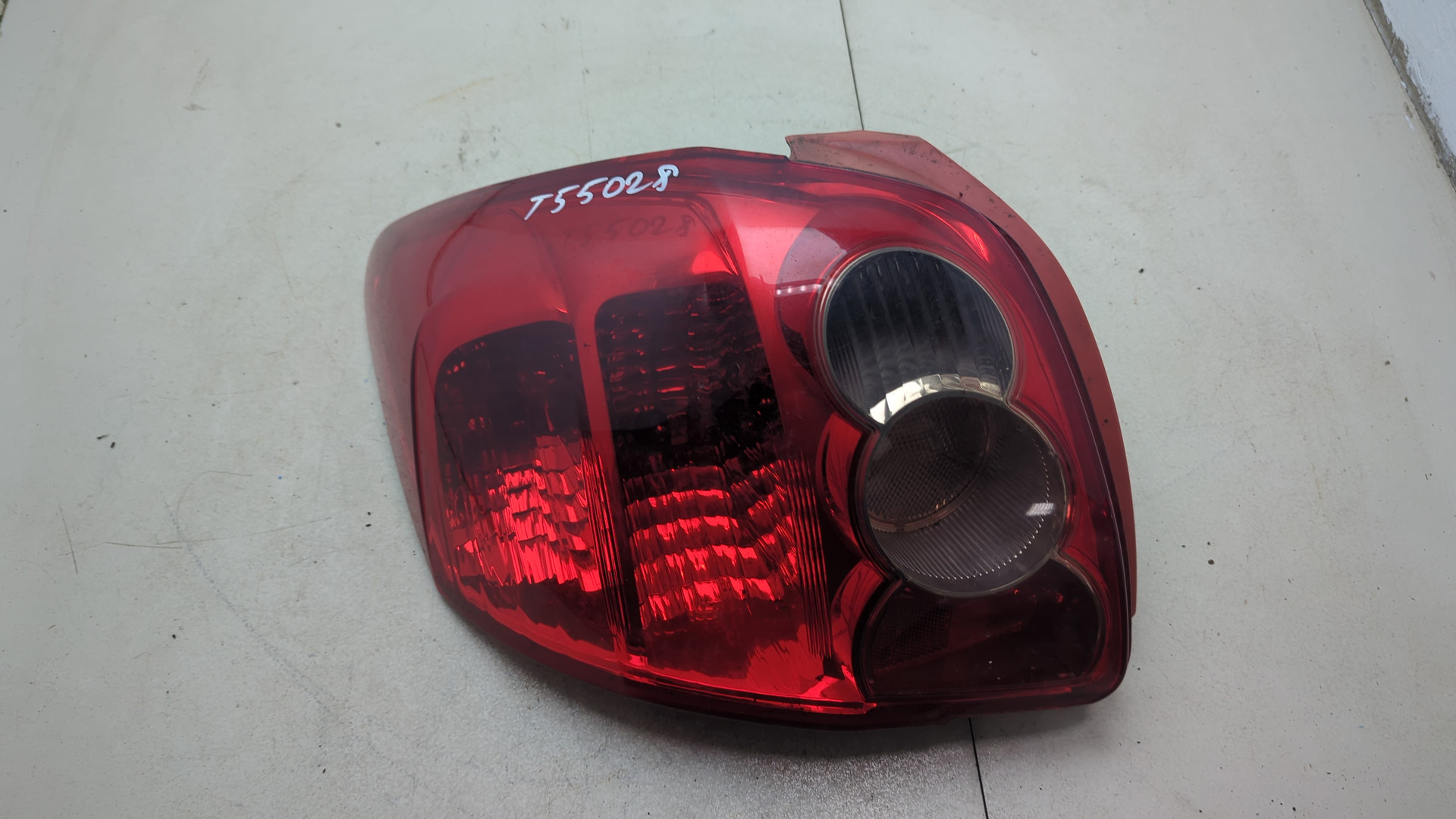 Фонарь задний левый