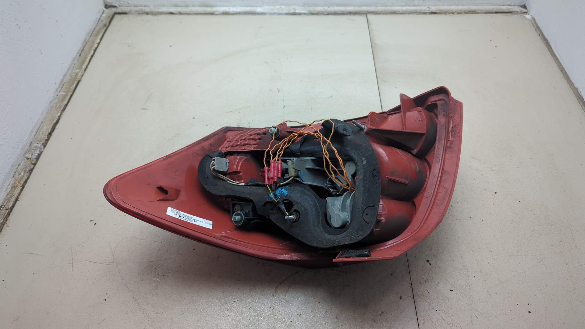 Фонарь задний левый