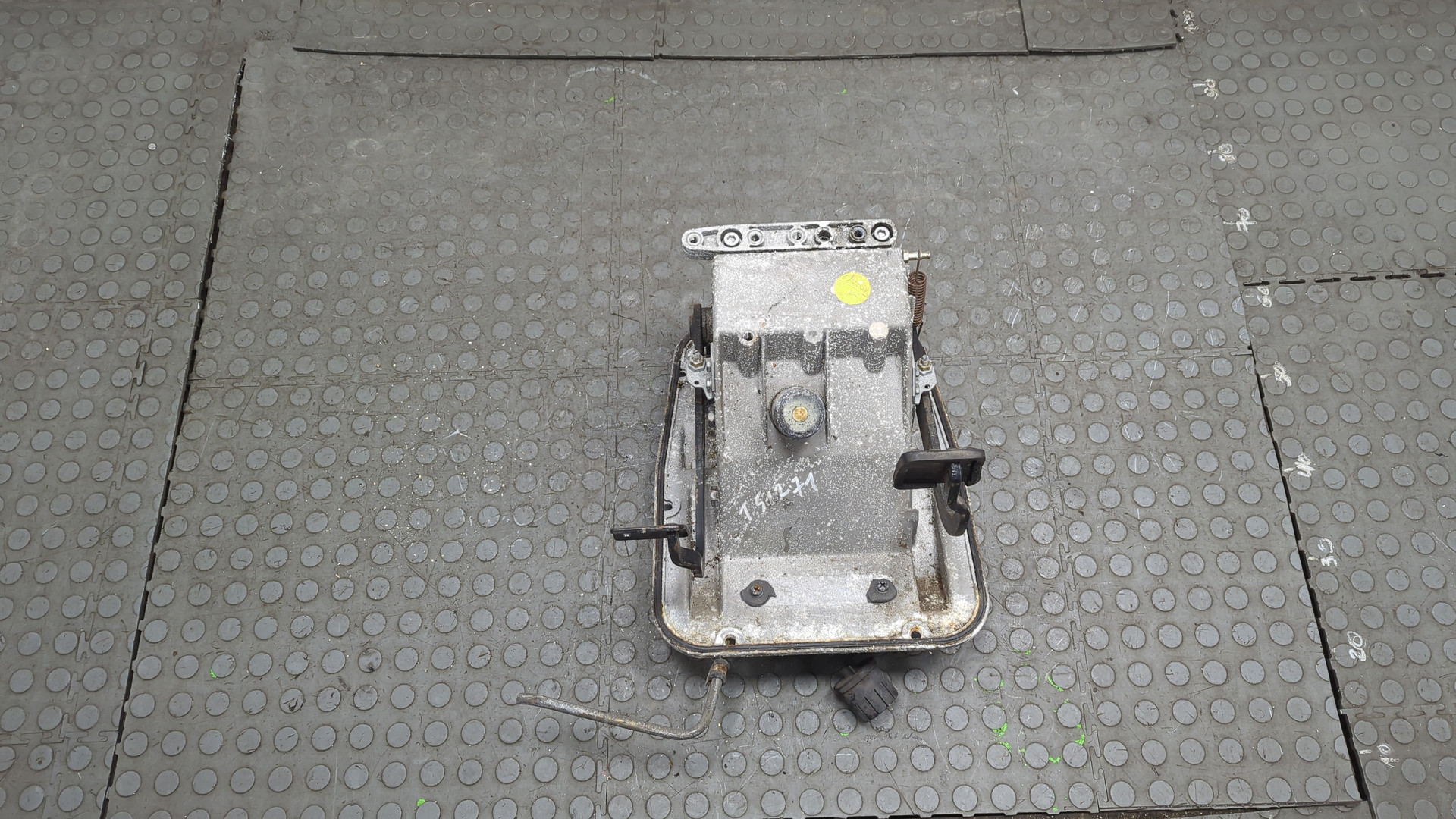 Кран тормозной главный