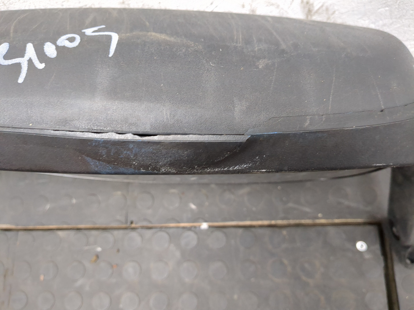 Зеркало левое электрическое