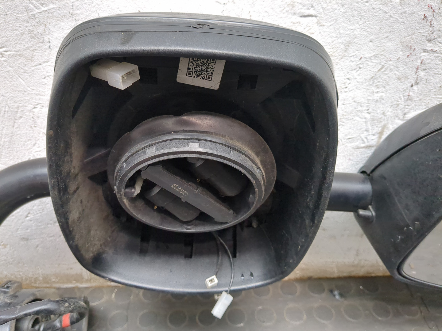 Зеркало левое электрическое