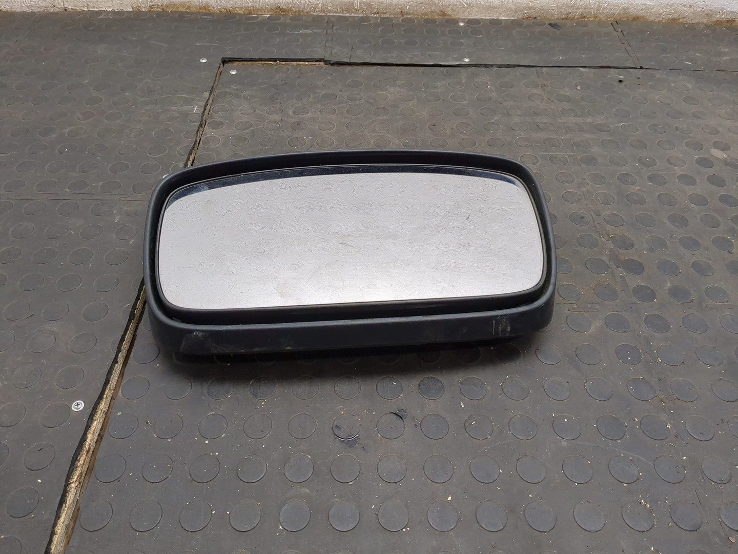 Зеркало левое электрическое