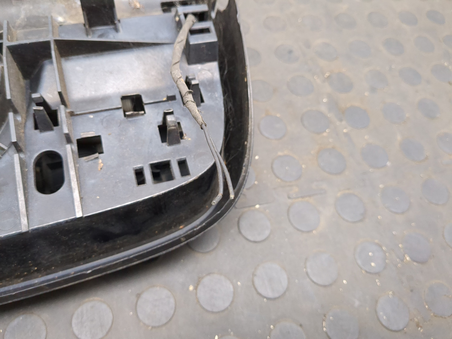 Зеркало левое электрическое