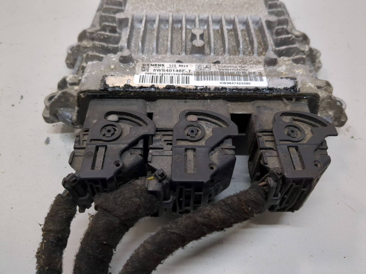 Блок управления двигателем