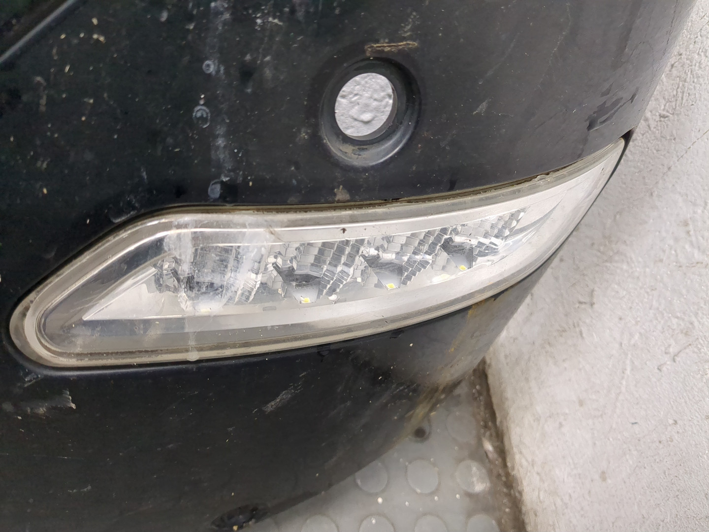 Козырек солнцезащитный